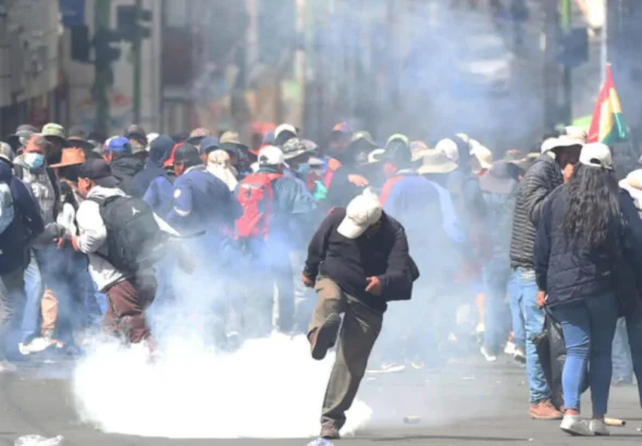 bolivia-cumple-un-mes-de-bloqueos-con-tension-social-y-perdidas-millonarias-20260606-162356-AYlG-1200x675