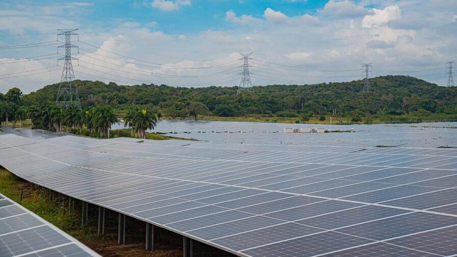 la-energia-solar-lidera-las-renovables-en-rd-52731666-focus-0-0-896-504