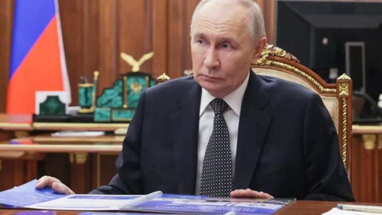 putin-llama-al-gobierno-ruso-a-impulsar-desarrollo-de-regiones-ucranianas-anexio-20260613-133541-ylUX-1200x675