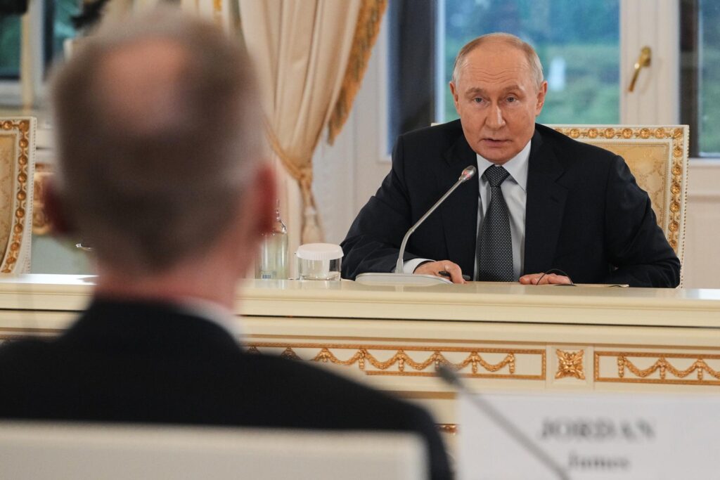 Putin insiste en que Armenia decida cuanto antes si opta por buscar la adhesión a la UE