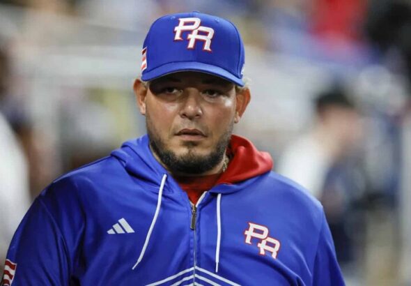 yadier-molina-358ec384-focus-0-0-896-504