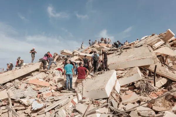 29venezuela-quake-casualties-hmcj-articleLarge