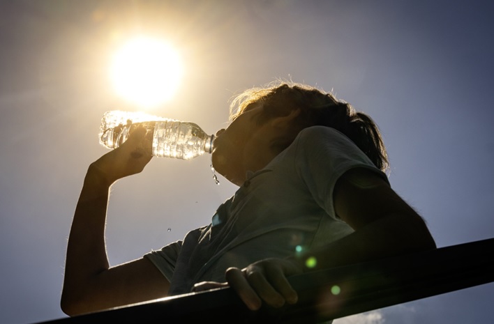 CALOR-TOMAR-AGUA