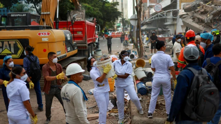2026-08-12T151349Z-1018790549-RC21XMAZYVUG-RTRMADP-3-COLOMBIA-QUAKE-728x410
