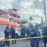 Autoridades-en-Hainamosa-SDE-donde-ocurrio-feminicio-Foto-Jireh-Sanchez-El-Nuevo-Diario