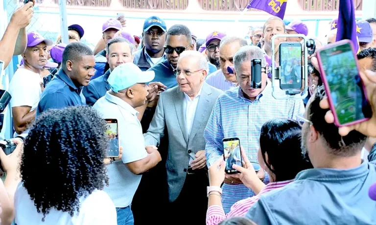 DANILO-MEDINA-PLD.jpg