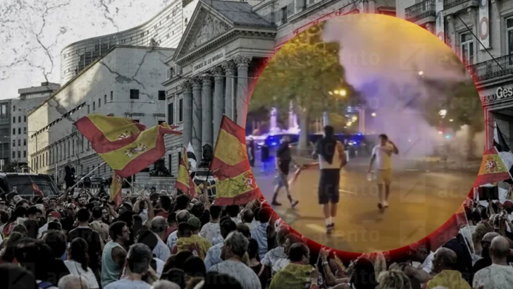 POLICIA-MADRID-CEUTA-PROTESTA-BOMBAS-LACRIMOGENAS-728x410