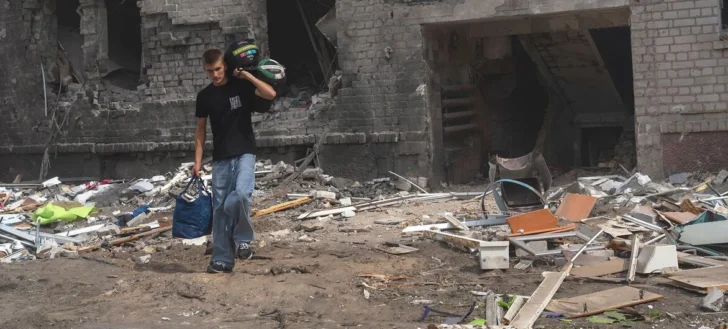 Ucrania-nino-pertenencias-728x329