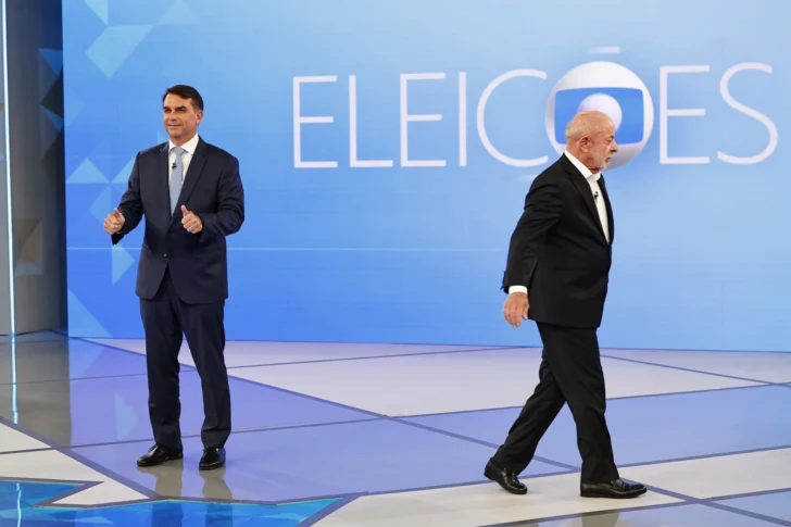 Comienza-el-ultimo-debate-entre-Lula-y-Flavio-Bolsonaro-antes-de-las-elecciones-728x485